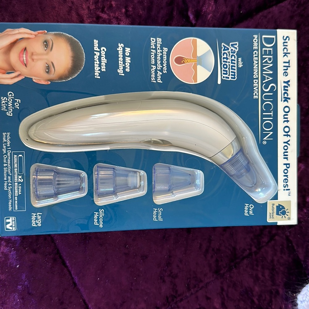 DERMASUCTION Facial Pore Vacuum kit Blackhead Extractor remover Cleans Pores set
